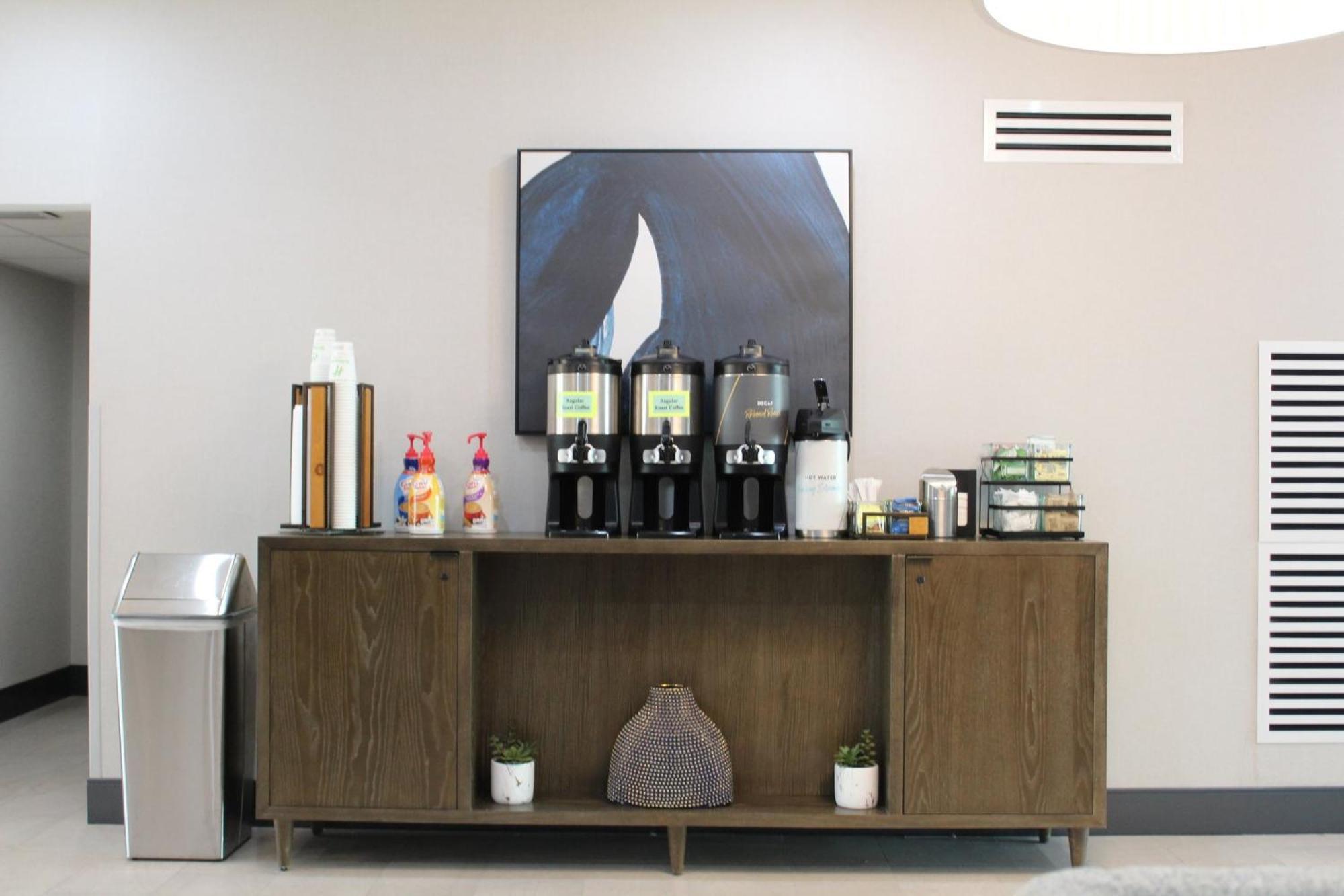 Holiday Inn Dallas Market Ctr Love Field By Ihg Экстерьер фото